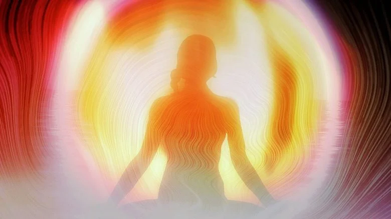 Femme entourée d'une aura