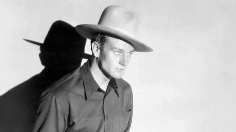 jeune John Wayne en cowboy