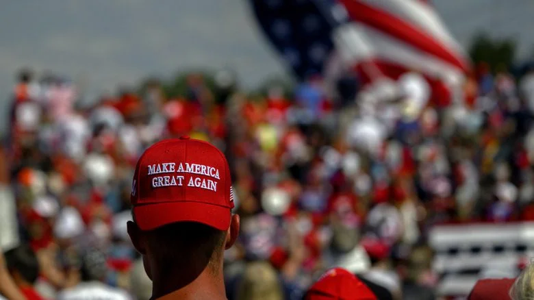 Trump Butler, PA crowd
