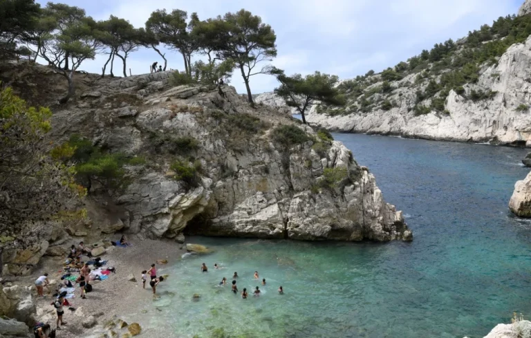 Ancien légionnaire mis en examen pour incendies criminels à Marseille