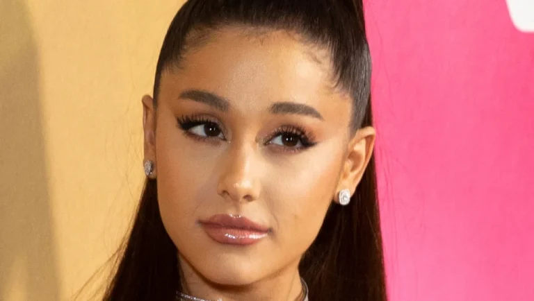 Ariana Grande et son expérience de fantôme à Stull Kansas