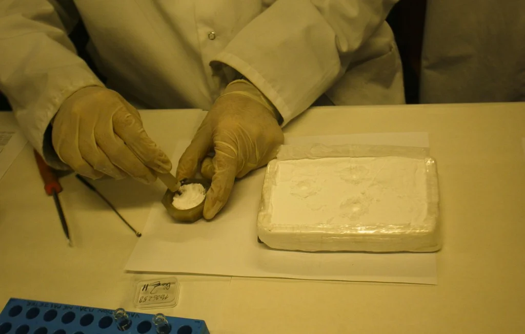 Biarritz : Arrestation d'un papy dealer de 68 ans face à un client âgé