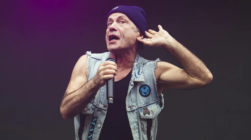 Célébrités qui détestent Bruce Dickinson d'Iron Maiden
