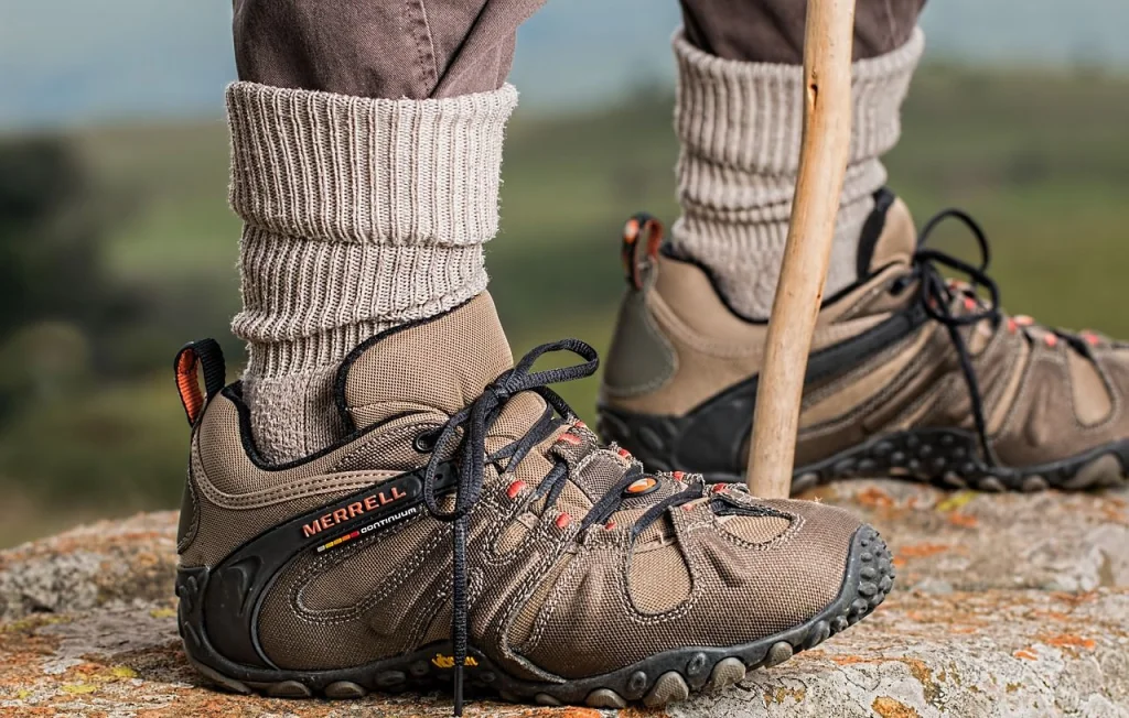 Disparition d'un randonneur britannique : Recherches suspendues dans les Pyrénées