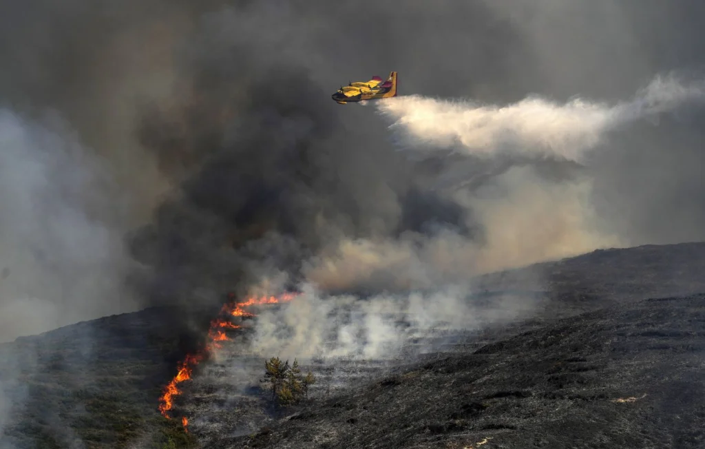 Incendies dans l'Hérault : Gérald Darmanin en visite ce lundi