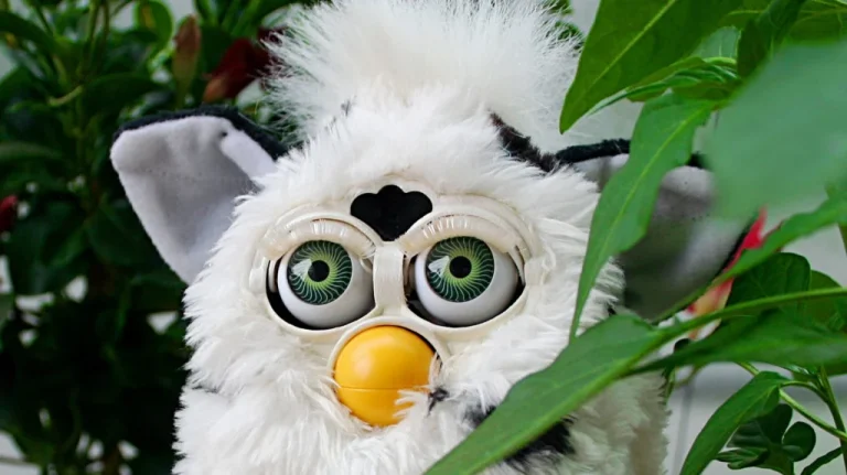 L&rsquo;invention des Furbys un jouet emblématique des années 90