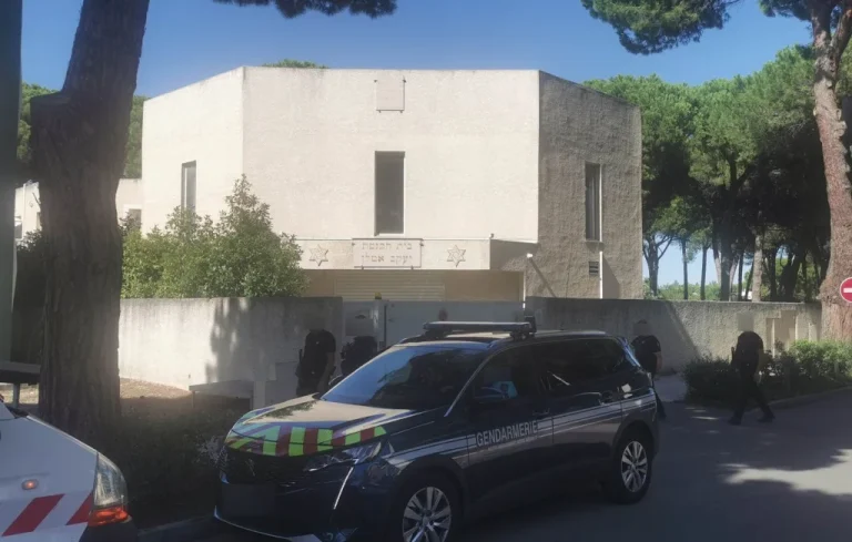 Tensions Religieuses à La Grande-Motte : Un Suspect Déséquilibré Identifié