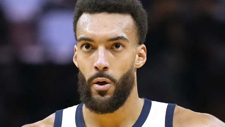 Tragédies et controverses marquantes de l&rsquo;histoire de la NBA