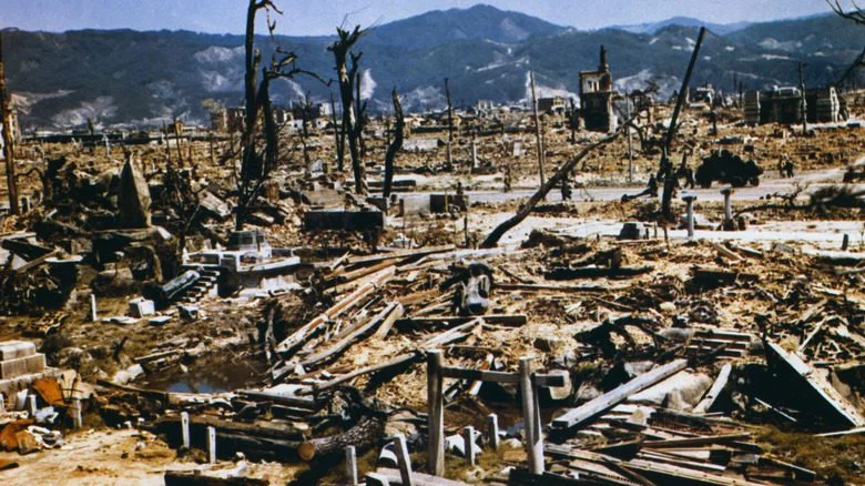 Hiroshima en ruines après le bombardement