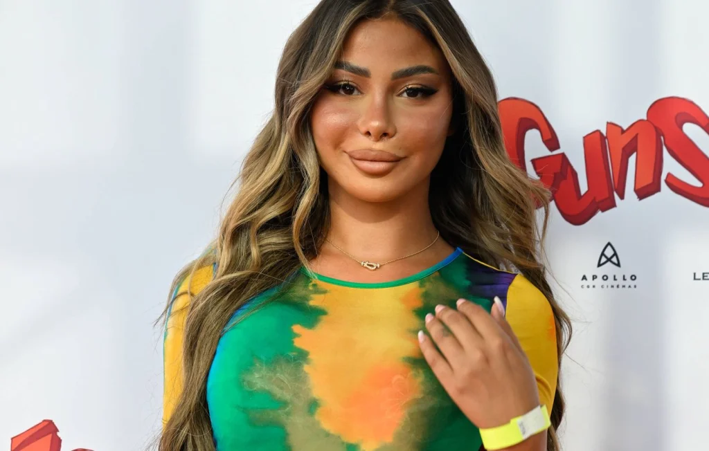 Domicile de Maeva Ghennam attaqué par des tirs : enquête en cours