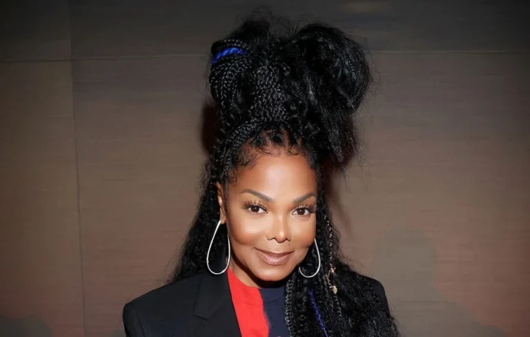 Janet Jackson parle de sa vie de mère et protège son fils Eissa