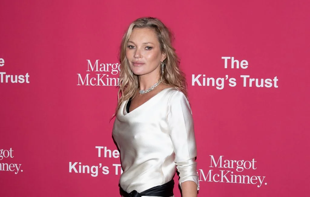 Kate Moss : la pose de clin d'œil qui l'obsède toujours