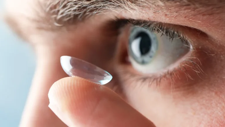 L&rsquo;Histoire Fascinante des Lentilles de Contact
