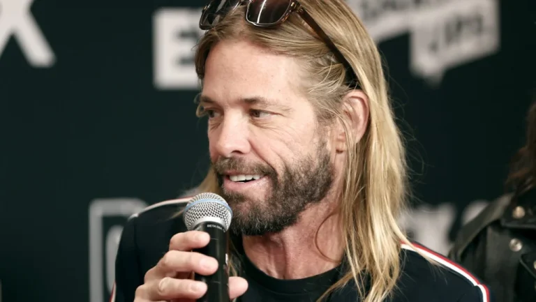La Triste Histoire de Taylor Hawkins, Batteur des Foo Fighters