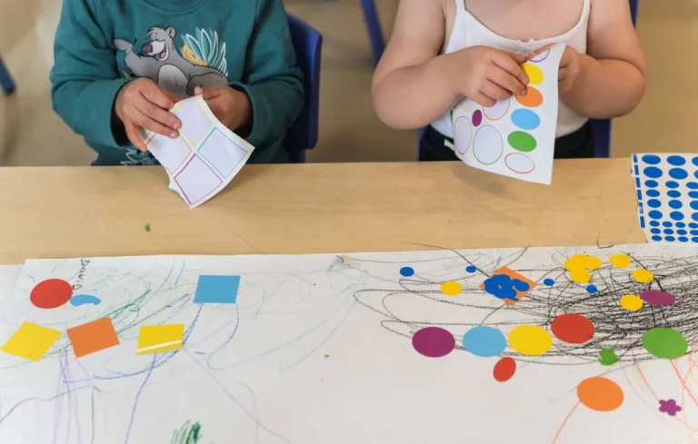 Maltraitance présumée en crèche : suspensions et enquêtes en cours