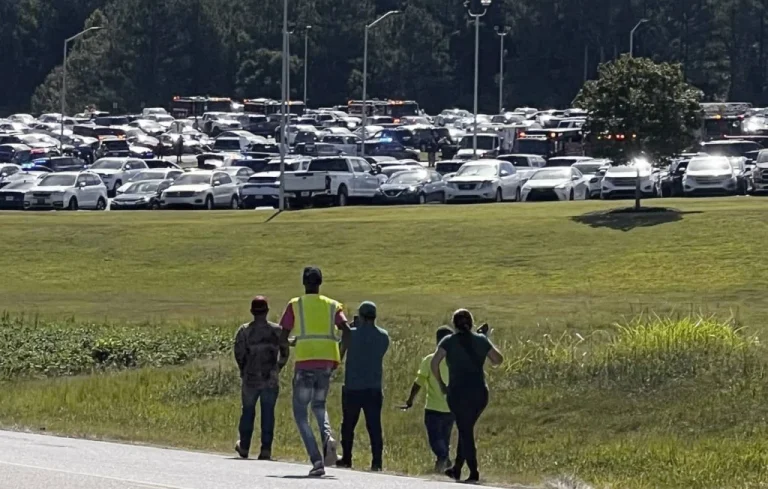 Tuerie dans un lycée de Géorgie : 4 morts, un suspect arrêté