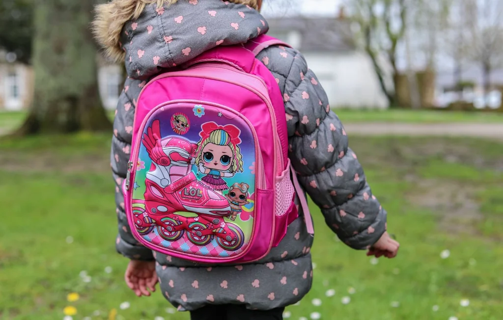 Violence à l'école : enseignante de Paris filme une élève de 3 ans frappée