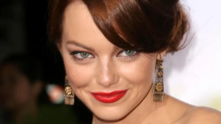 Emma Stone et les Fantômes : Une Rencontre Étonnante