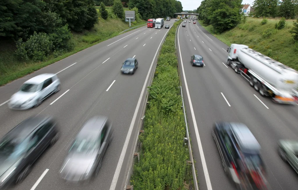 Grave accident sur l'A330 en Meurthe-et-Moselle : agent blessé