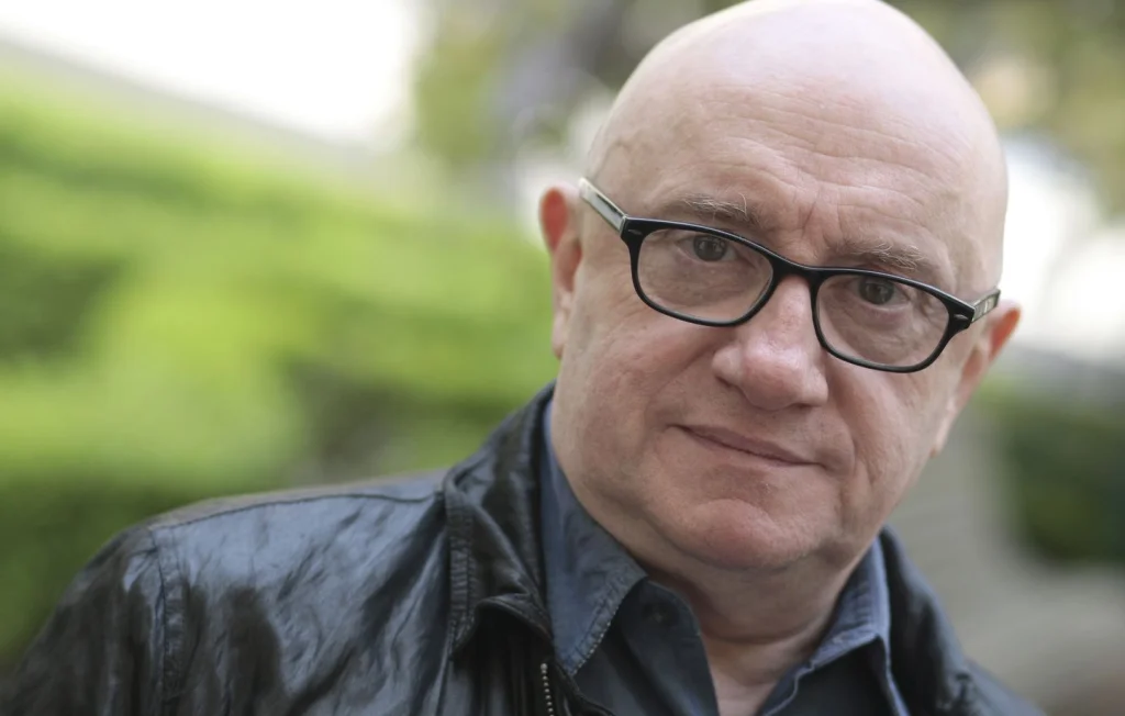 Hommage à Michel Blanc : un dernier adieu déchirant à Paris