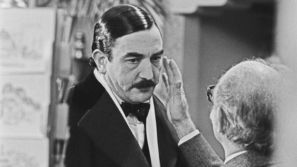 L'incroyable vérité sur Hercule Poirot, le détective belge