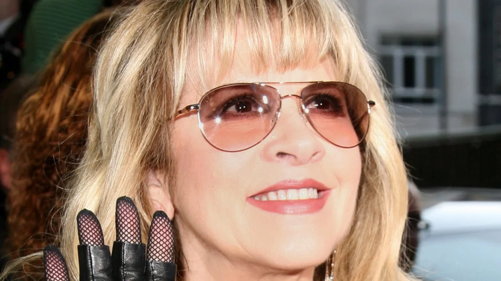 La Promesse Onéreuse de Stevie Nicks Après Fleetwood Mac