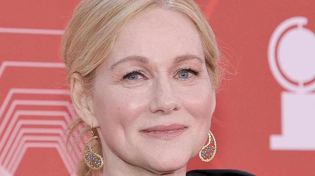 Laura Linney et sa rencontre paranormale au théâtre Belasco