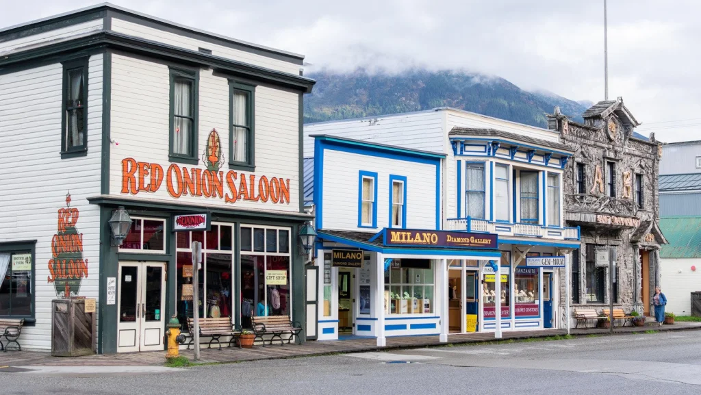 Le Red Onion Saloon : lieu hanté en Alaska, histoire fascinante