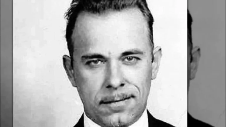 Les Détails Troublants du Rapport d&rsquo;Autopsie de John Dillinger
