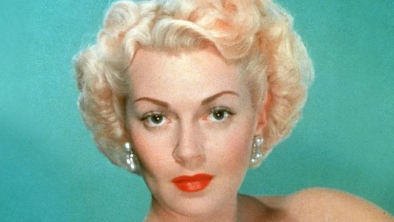 Les Mariages Tumultueux de Lana Turner : Une Vie Chaotique