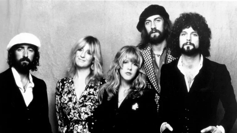 Les Révélations des Ancien.ne.s Membres de Fleetwood Mac sur Stevie Nicks