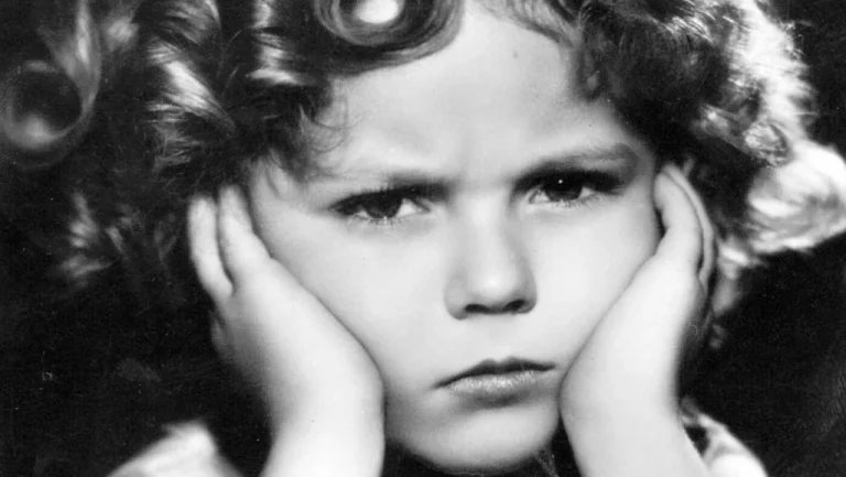 Les Secrets des Boucles Iconiques de Shirley Temple