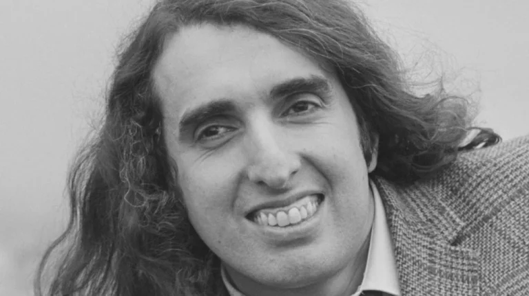 Les objets touchants avec lesquels Tiny Tim a été enterré