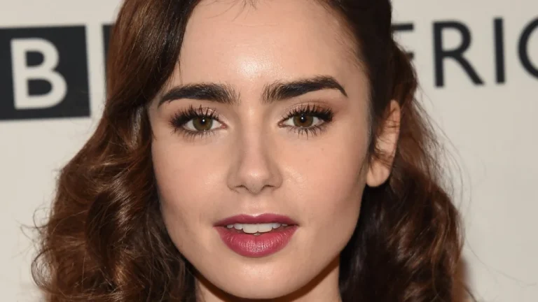 Lily Collins et son expérience paranormale troublante