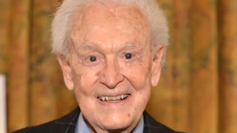Pourquoi Bob Barker a quitté Miss Univers pour défendre les animaux