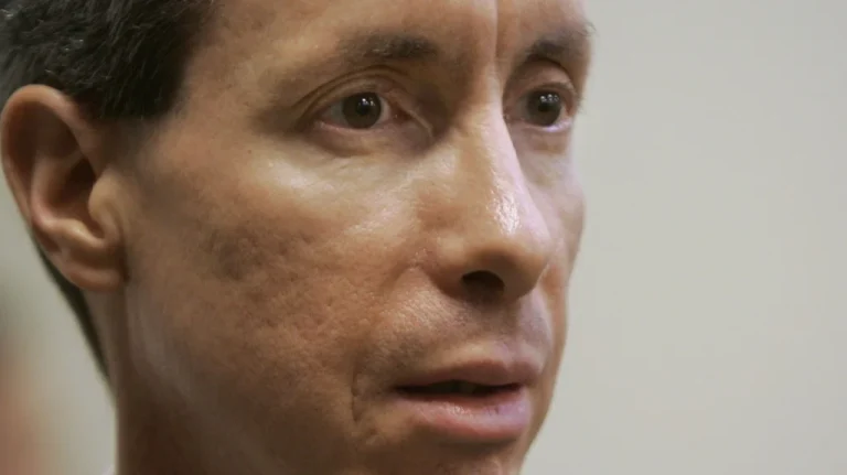 Warren Jeffs : Comment il contrôle toujours ses adeptes depuis la prison