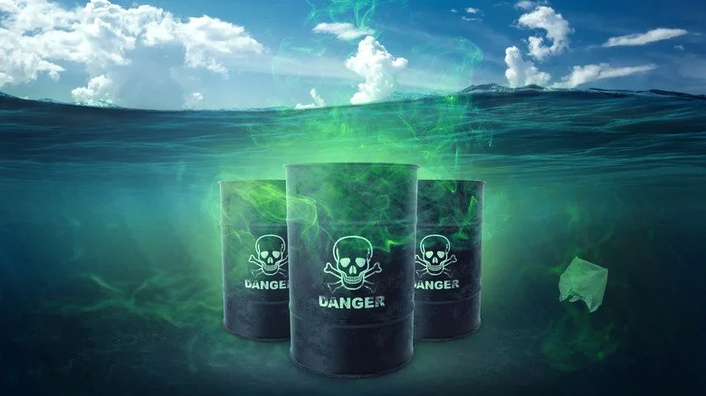 Déchets toxiques dans l'eau