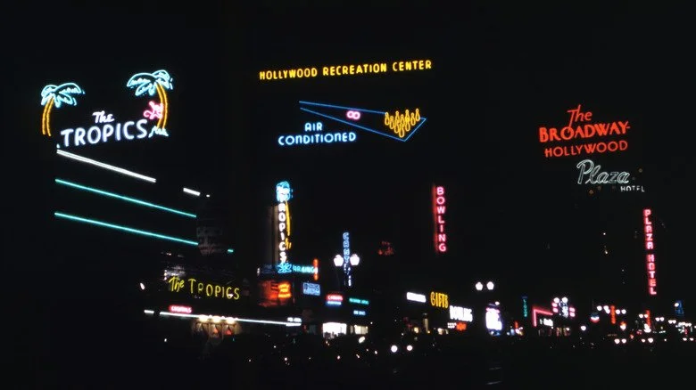 Une photo de Los Angeles en 1942 la nuit
