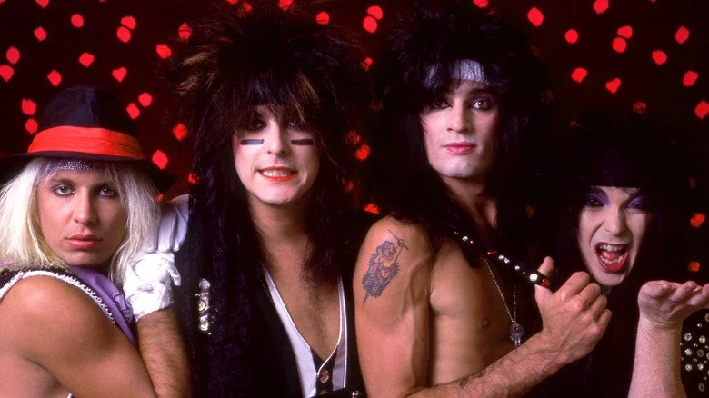 Tommy Lee avec le tatouage Mighty Mouse