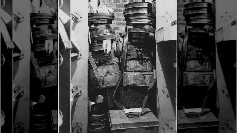 Piles de vieux films nitrate