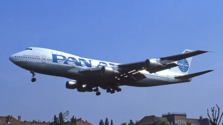 Pan Am 747 Clipper Sparkling Wave