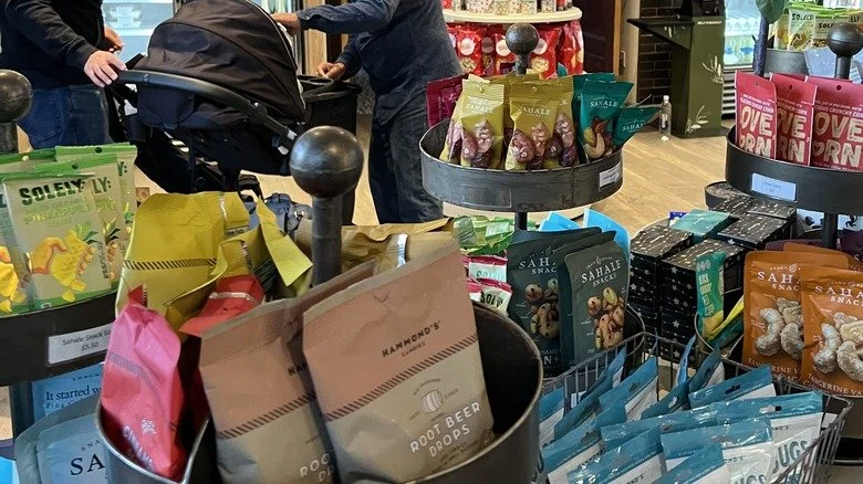 Intérieur d'un magasin de cadeaux