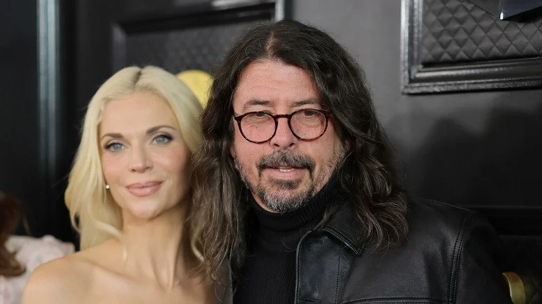 Jordyn Blum et Dave Grohl aux Grammy Awards 2024