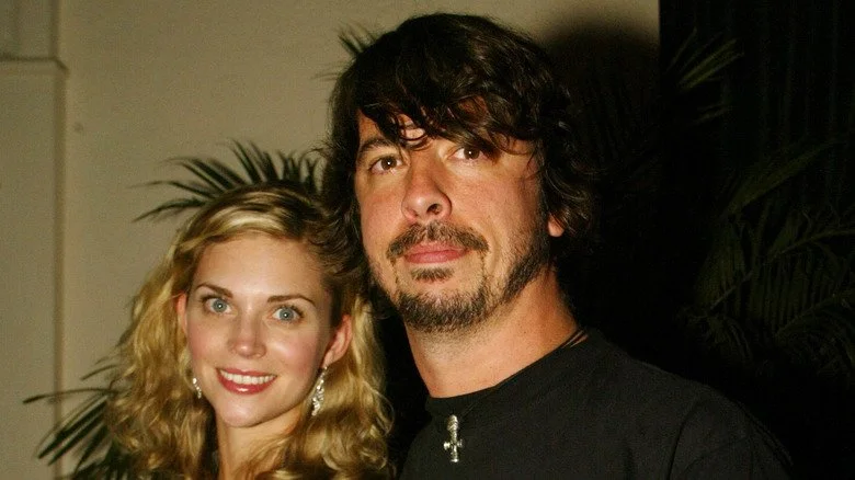 Jordyn Blum et Dave Grohl lors de la première du film School of Rock en 2003
