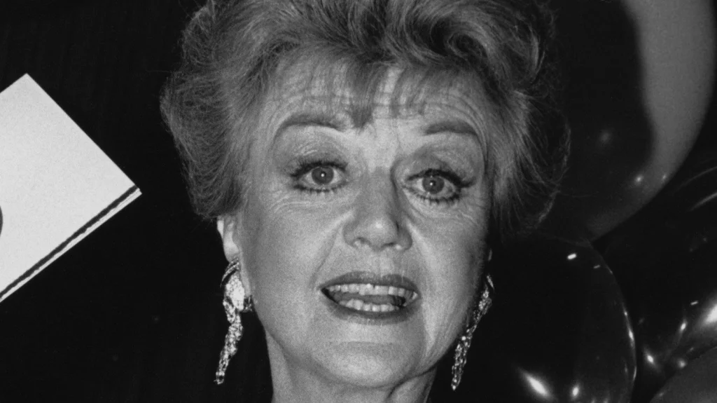 Jessica Fletcher : La Détective au Record du Monde