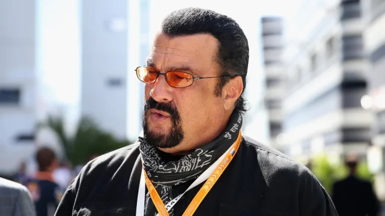 Les Pires Moments de Steven Seagal : Un Héros Déchu