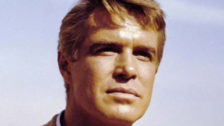Les tensions entre Audrey Hepburn et George Peppard dévoilées