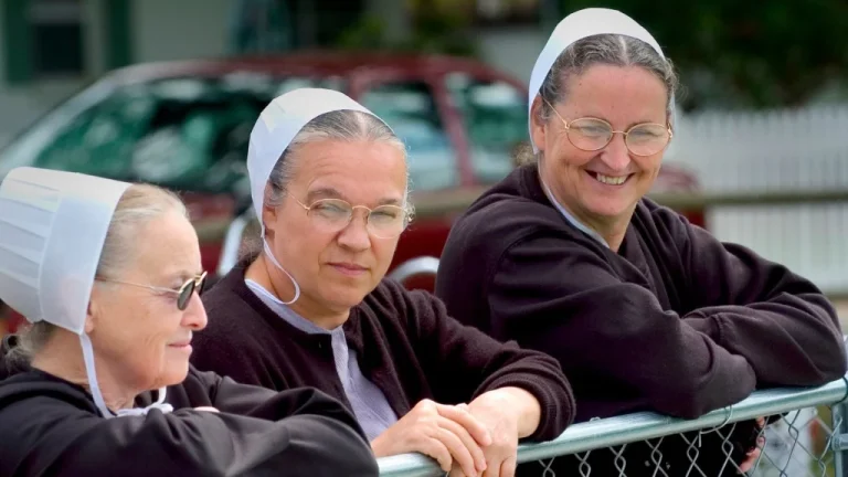 Pourquoi les femmes Amish ne coupent-elles jamais leurs cheveux ?