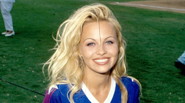 Que devient Pamela Anderson ? Retour sur sa vie après Baywatch
