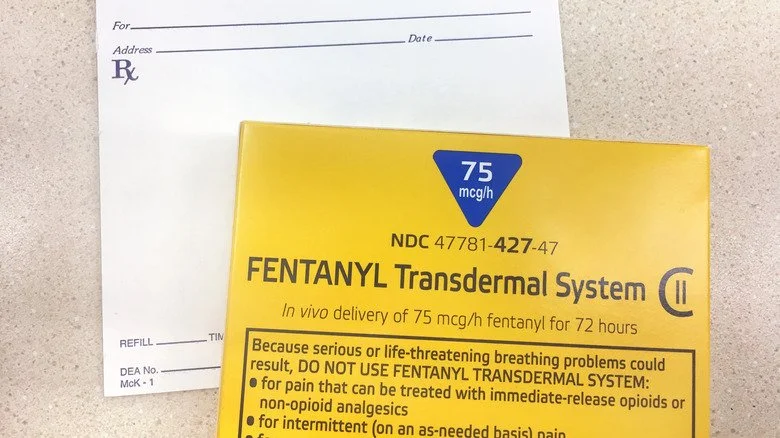 Boîte de fentanyl et patch de prescription